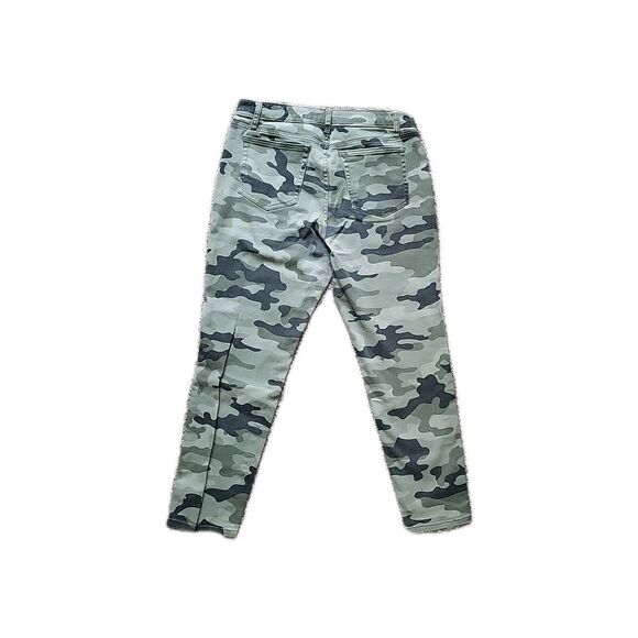 Nili Lotan for Target Women Green Camouflage Casual Pants 12 - Picture 14 of 15